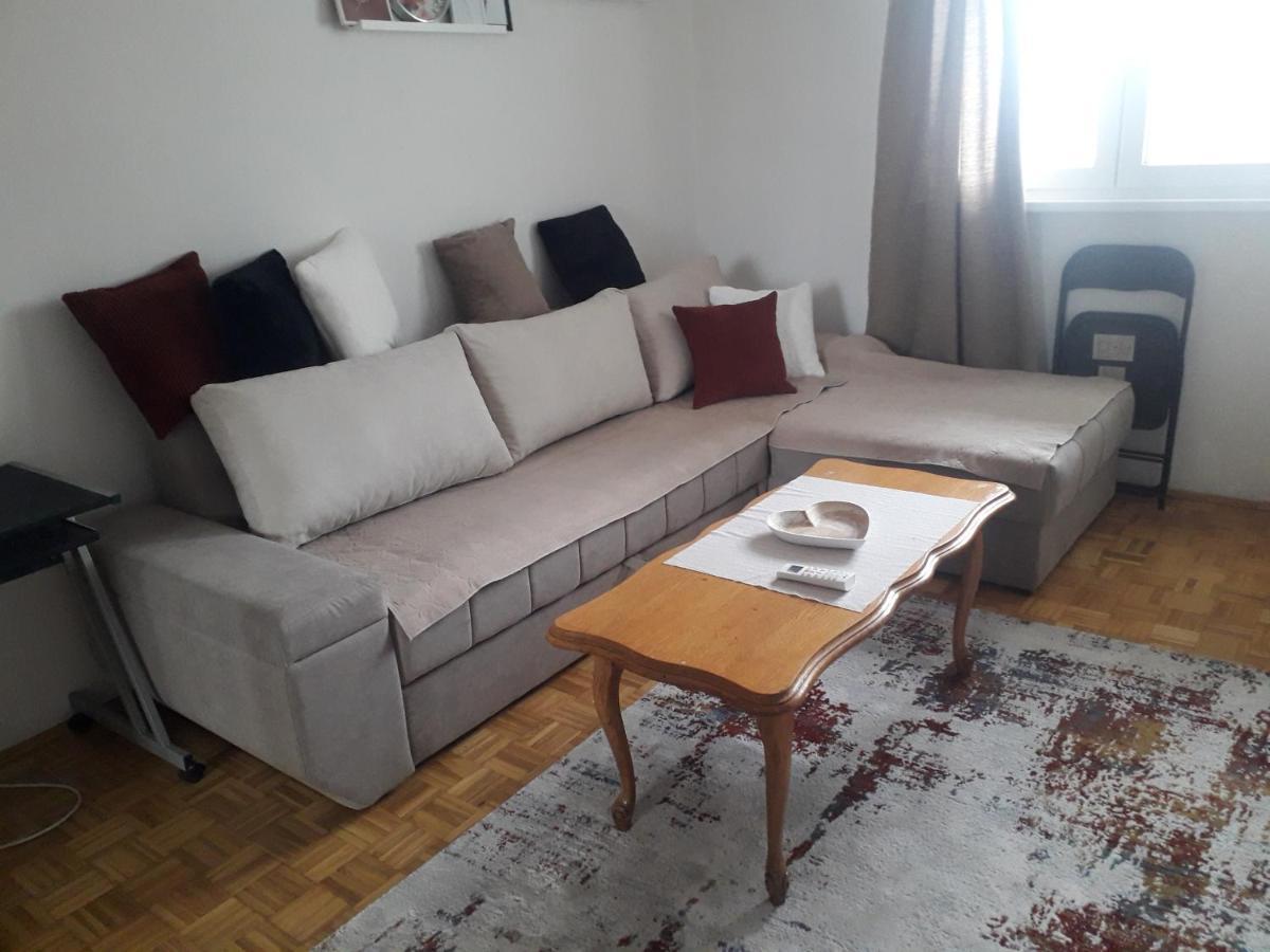 Feel Like Home Sarajevo Exterior photo